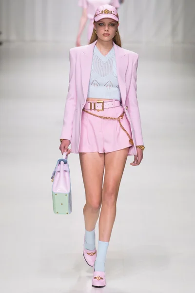 Look 41